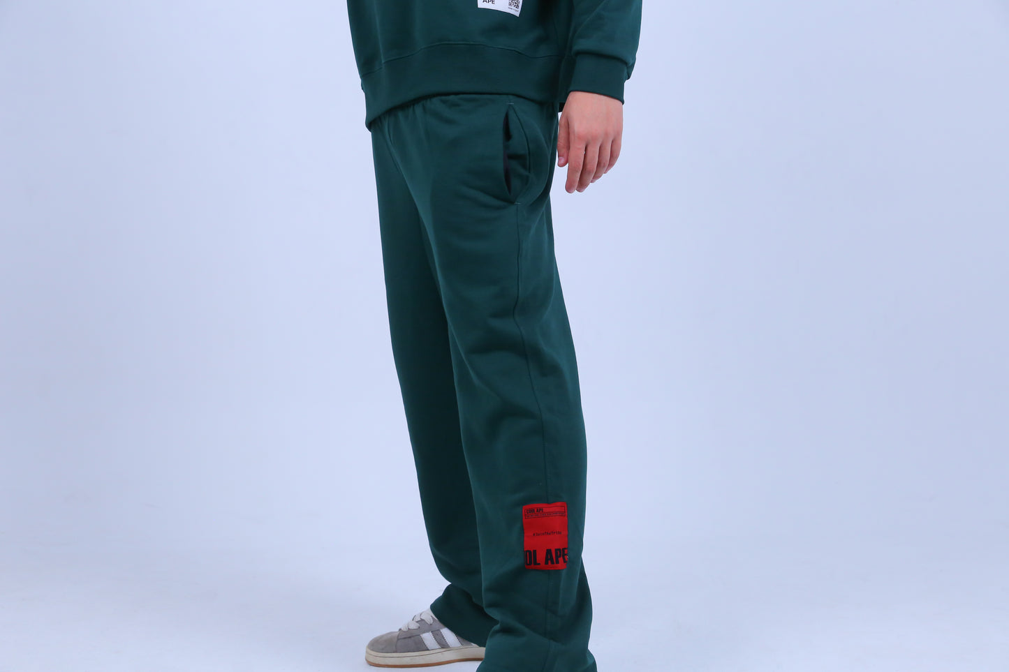 Green Wide-Leg Sweat Pants